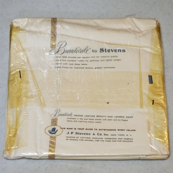 NWD Vtg Stevens Beauticale Cotton 200 Thread (2) Cream Pillow Cases 42 x 38.5 - Picture 2 of 11
